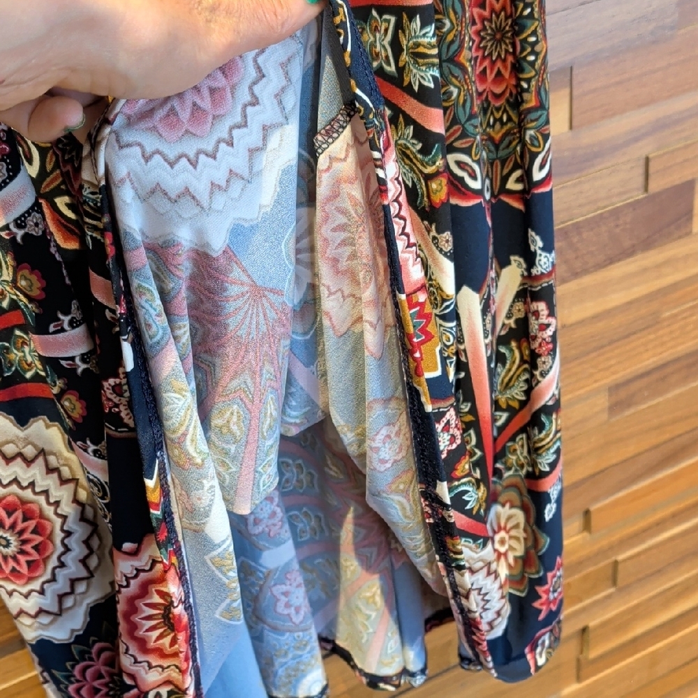 Sleeveless Black Maxi Dress with Multicolor Medallion Print - Picture 8 of 8